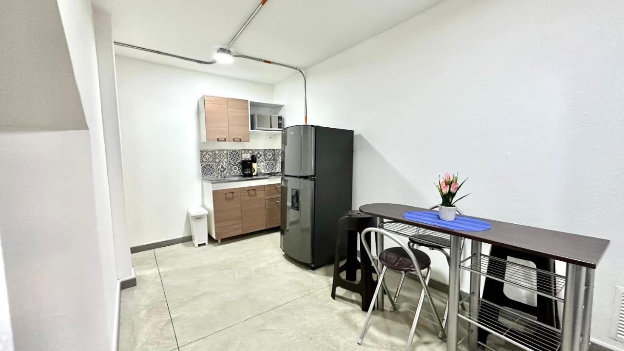 Sinu Loft Aparthotel Меделин Екстериор снимка
