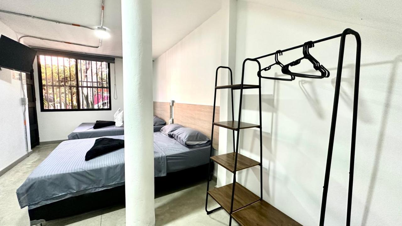 Sinu Loft Aparthotel Меделин Екстериор снимка