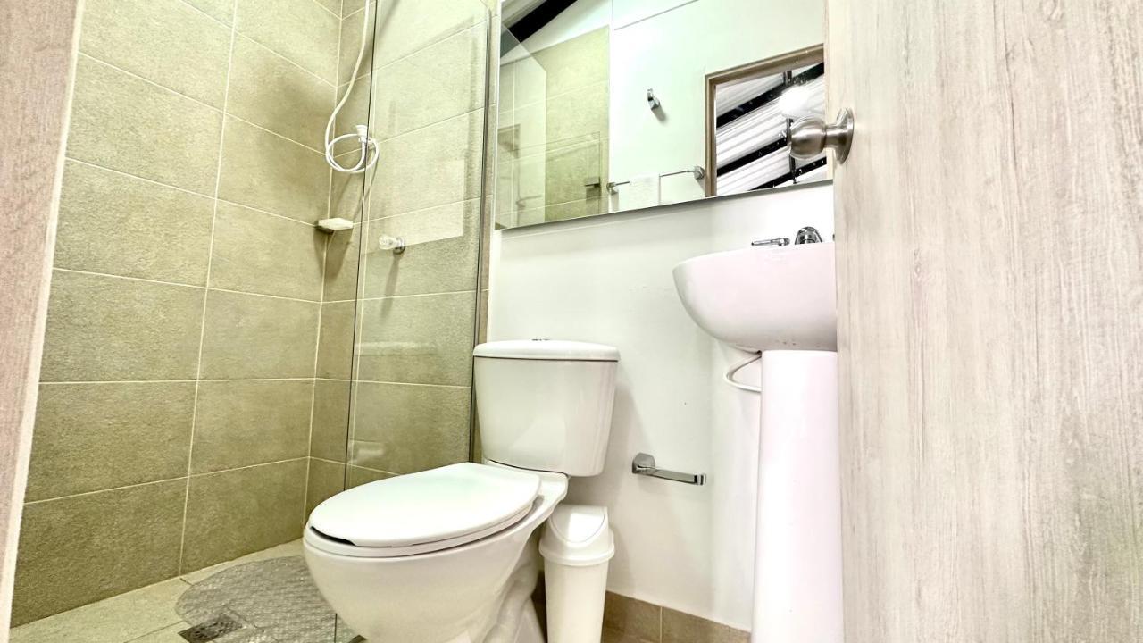 Sinu Loft Aparthotel Меделин Екстериор снимка