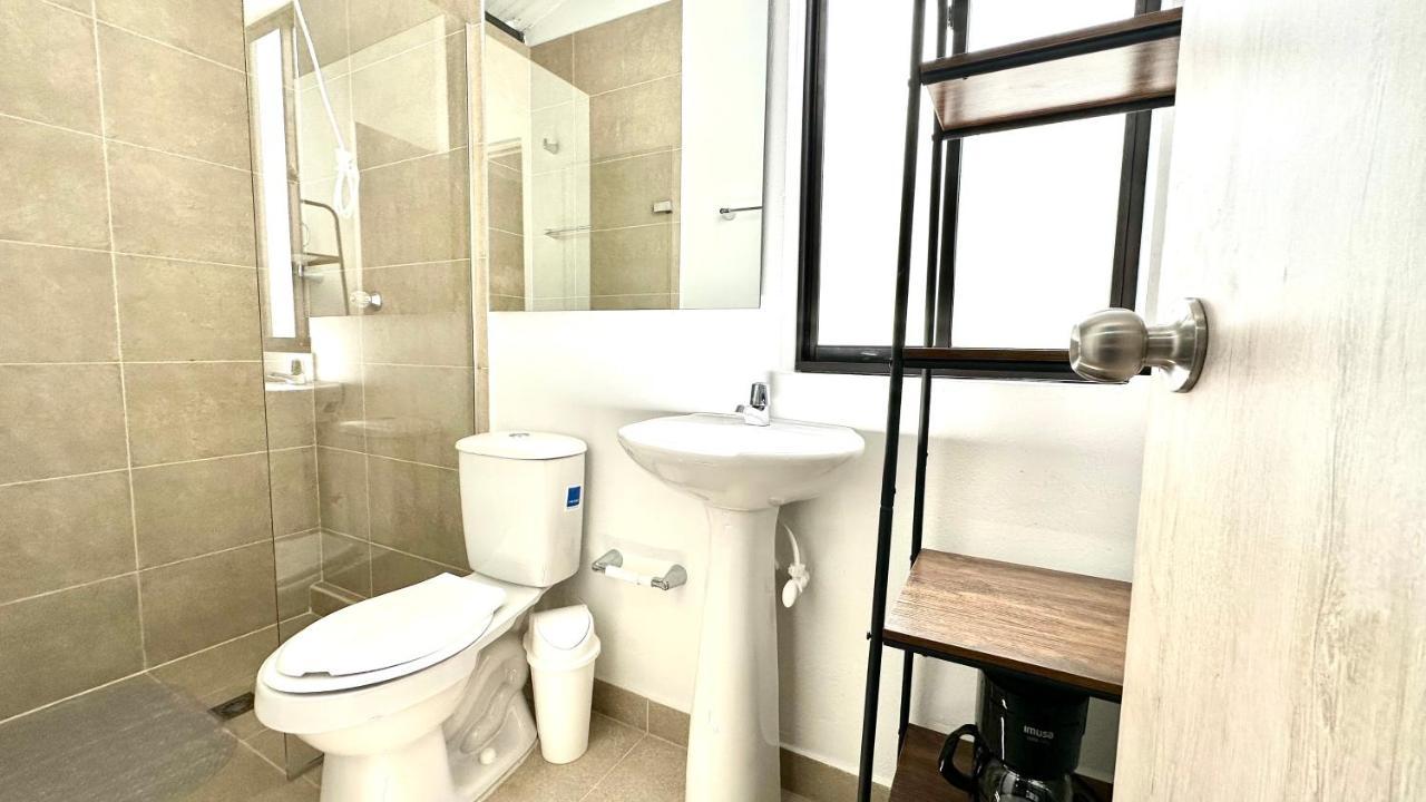 Sinu Loft Aparthotel Меделин Екстериор снимка